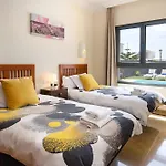 Aguamarina 4 *