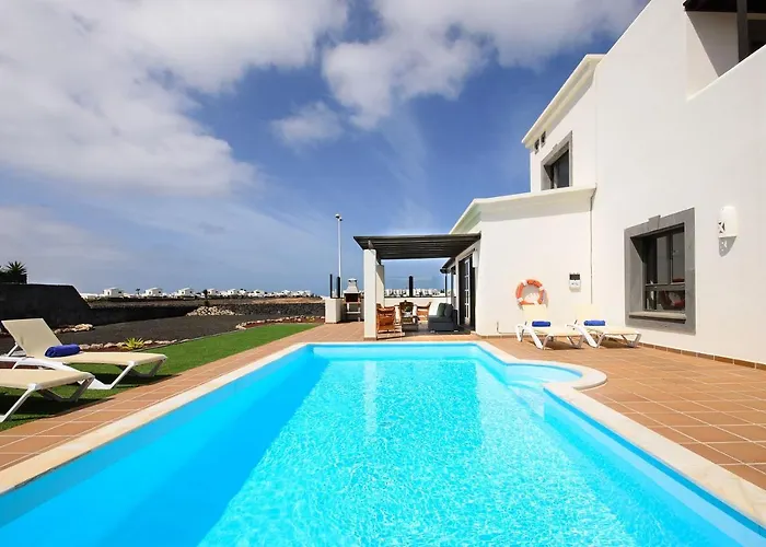 Вилла Aguamarina 4 *