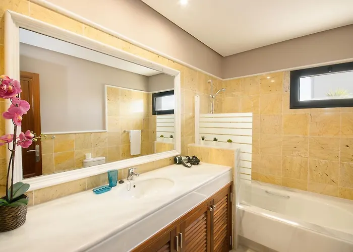 Aguamarina 4 Вилла